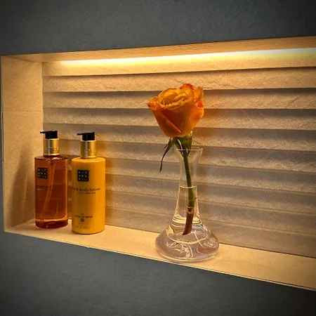 Sunset By Oldtown سان سيباستيان